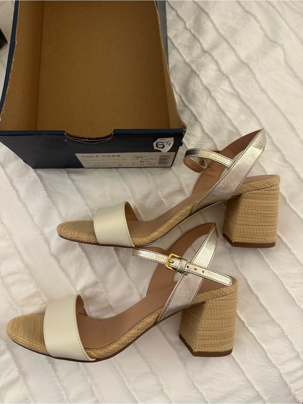 *NIB* Cole Haan Josie Block Heel Sandal Size 6.5 Natural, ivory, metallic strap